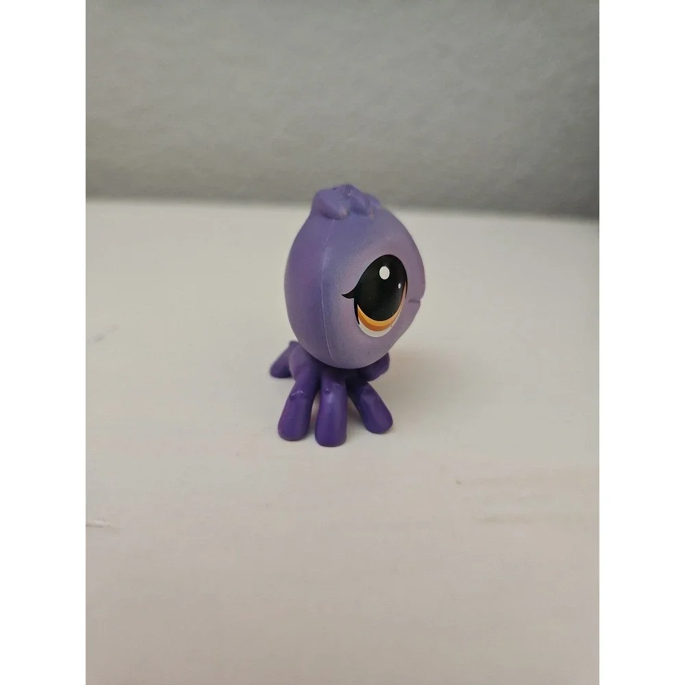 Hasbro Littlest Pet Shop 1118 Purple Spider Orange Eyes Vintage LPS Toy Figure